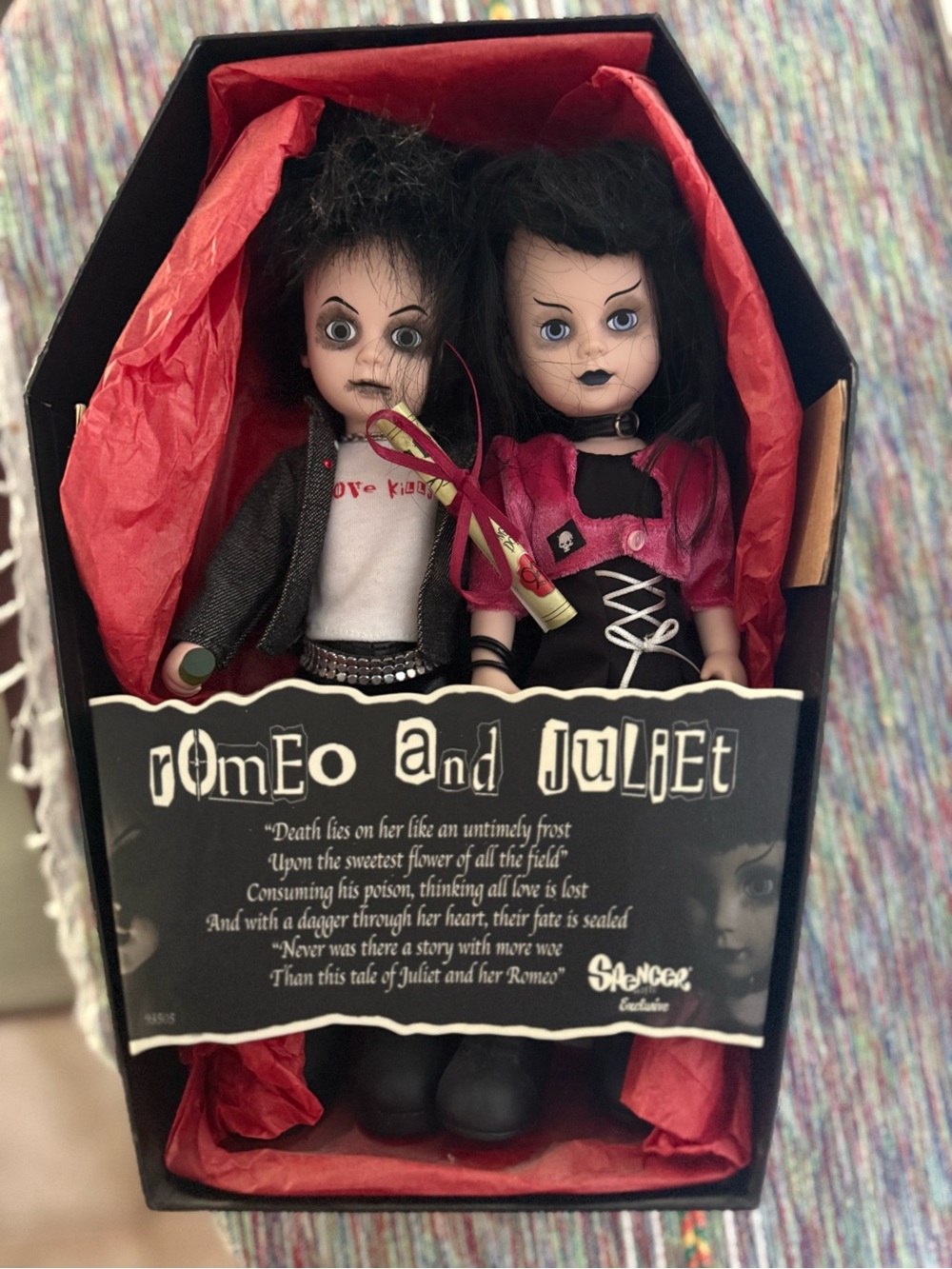 Living Dead Dolls Romeo & Juliet Doll Pair in Coffin Box